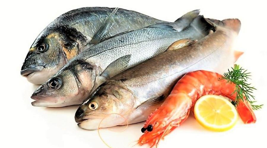 Какая нежирная рыба подойдет для сбалансированной диеты и большой ли список продуктов разрешен худеющим. Выбираем нежирную рыбу для диеты