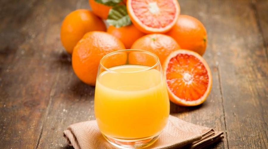Свежевыжатые соки из цитрусовых фруктов — больше пользы или вреда? Полезные и вредные свойства апельсинового сока Полезные свойства апельсинового сока. 