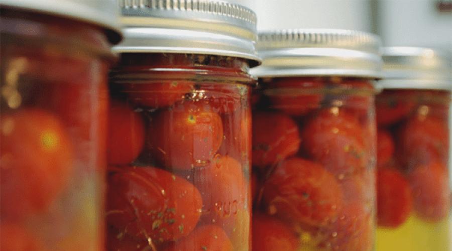 Как солить помидоры на зиму в. Как быстро засолить вкусные помидоры