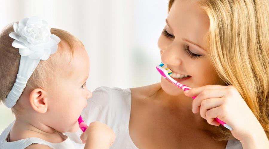 Как правильно чистить зубы ребенку 7 лет. Когда начинать чистить ребёнку зубы